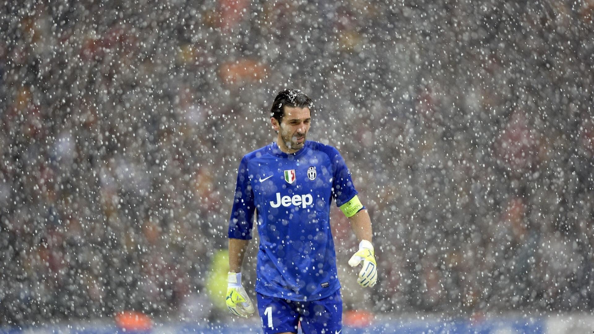 皇家社会主场2-1力克巴塞罗那,赛后评分巴萨10号荣登榜首显光芒